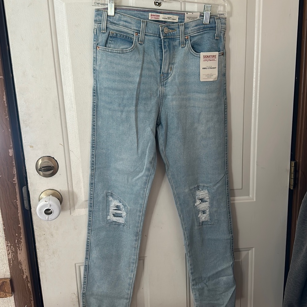 SIGNATURE LEVI STRAUSS GIRL’S HERITAGE ANKLE STRAIGHT JEANS: NWT: SZ 16
